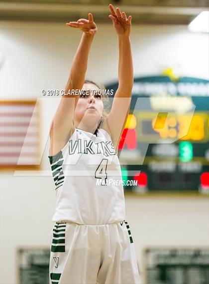 Thumbnail 2 in Potomac Falls @ Loudoun Valley photogallery.