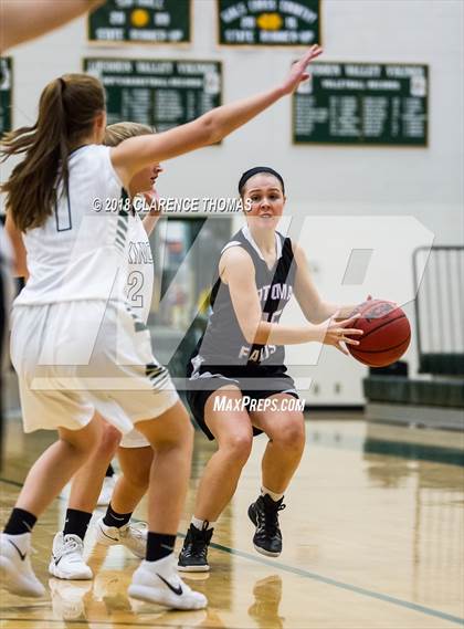 Thumbnail 1 in Potomac Falls @ Loudoun Valley photogallery.