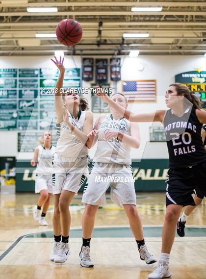 Thumbnail 1 in Potomac Falls @ Loudoun Valley photogallery.