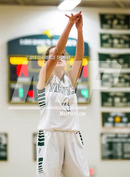 Thumbnail 2 in Potomac Falls @ Loudoun Valley photogallery.