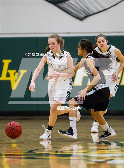 Thumbnail 1 in Potomac Falls @ Loudoun Valley photogallery.