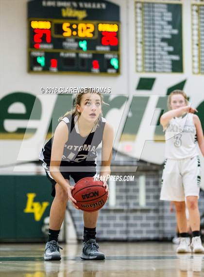 Thumbnail 2 in Potomac Falls @ Loudoun Valley photogallery.