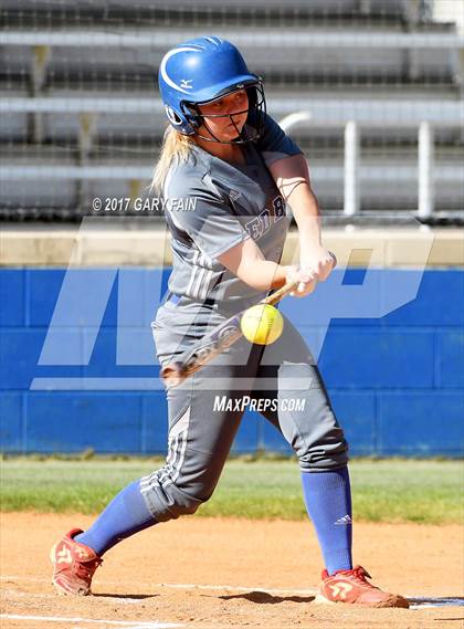 Thumbnail 3 in Red Bank vs Howard Tech photogallery.