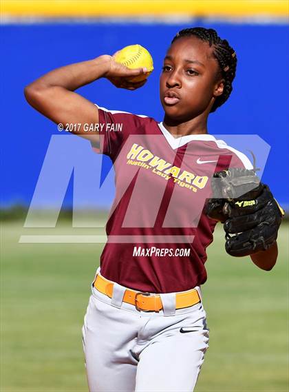 Thumbnail 2 in Red Bank vs Howard Tech photogallery.