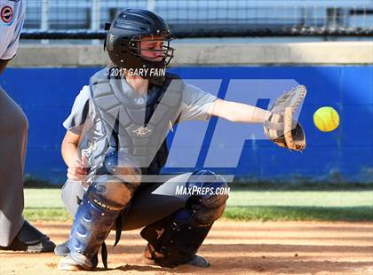 Thumbnail 2 in Red Bank vs Howard Tech photogallery.