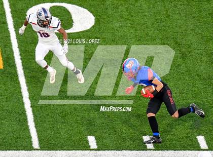 Thumbnail 1 in Liberty @ Serra (CIF State DIV 1 A Championship) photogallery.