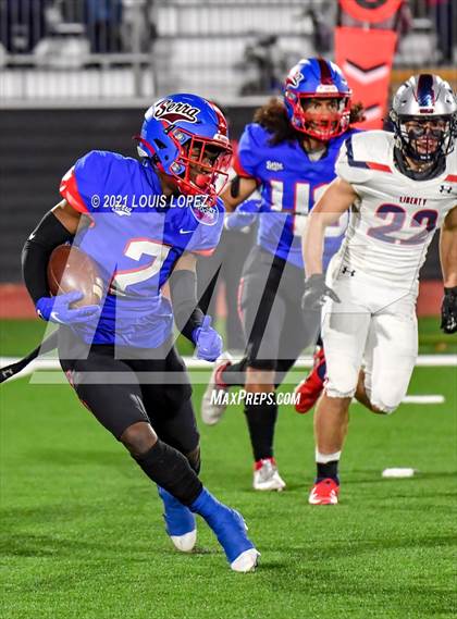 Thumbnail 3 in Liberty @ Serra (CIF State DIV 1 A Championship) photogallery.