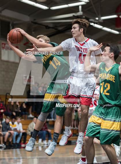 Thumbnail 2 in Paradise @ Foothill photogallery.