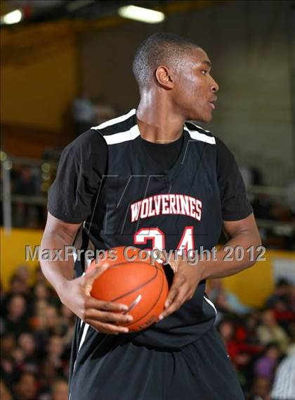 Thumbnail 1 in Harvard-Westlake vs. Loyola photogallery.
