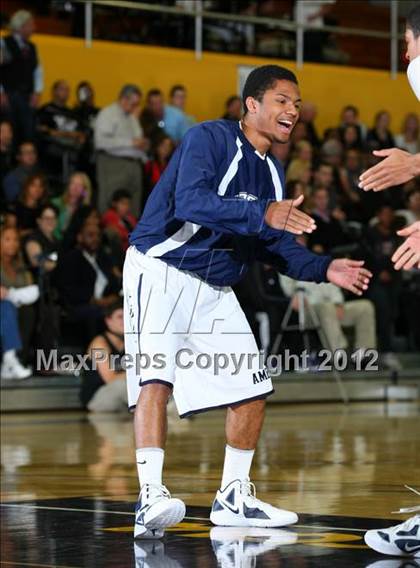 Thumbnail 2 in Harvard-Westlake vs. Loyola photogallery.