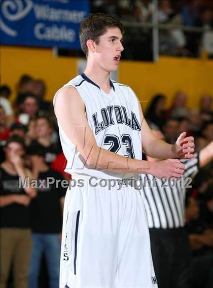 Thumbnail 1 in Harvard-Westlake vs. Loyola photogallery.
