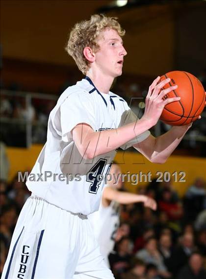 Thumbnail 2 in Harvard-Westlake vs. Loyola photogallery.
