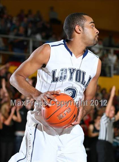 Thumbnail 1 in Harvard-Westlake vs. Loyola photogallery.