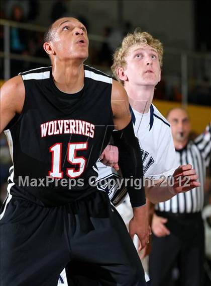 Thumbnail 2 in Harvard-Westlake vs. Loyola photogallery.