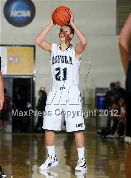 Thumbnail 2 in Harvard-Westlake vs. Loyola photogallery.