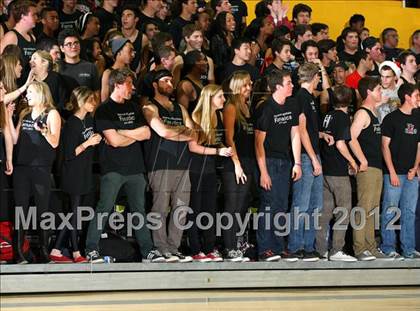 Thumbnail 2 in Harvard-Westlake vs. Loyola photogallery.