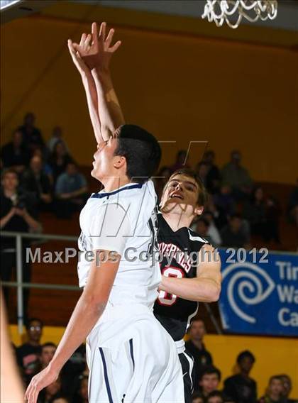 Thumbnail 3 in Harvard-Westlake vs. Loyola photogallery.
