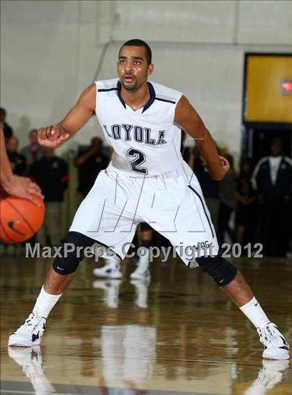 Thumbnail 1 in Harvard-Westlake vs. Loyola photogallery.