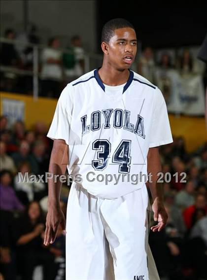 Thumbnail 2 in Harvard-Westlake vs. Loyola photogallery.