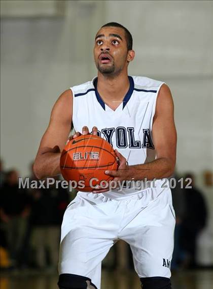Thumbnail 3 in Harvard-Westlake vs. Loyola photogallery.