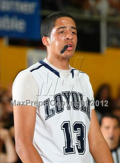 Thumbnail 1 in Harvard-Westlake vs. Loyola photogallery.