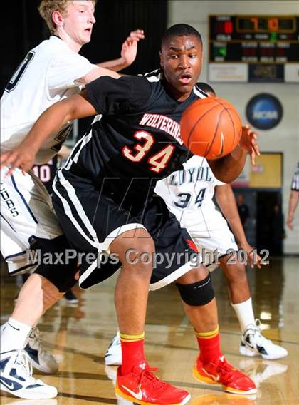 Thumbnail 1 in Harvard-Westlake vs. Loyola photogallery.