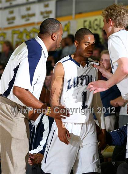Thumbnail 1 in Harvard-Westlake vs. Loyola photogallery.