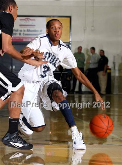 Thumbnail 2 in Harvard-Westlake vs. Loyola photogallery.