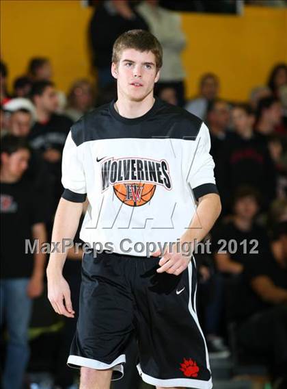 Thumbnail 1 in Harvard-Westlake vs. Loyola photogallery.