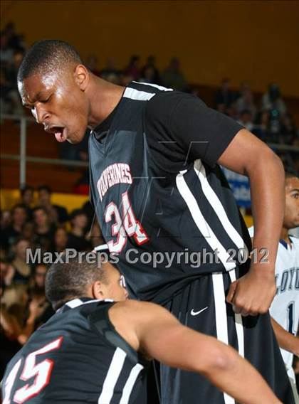 Thumbnail 1 in Harvard-Westlake vs. Loyola photogallery.