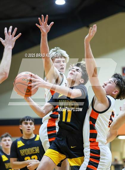 Thumbnail 2 in Woden @ Gary photogallery.