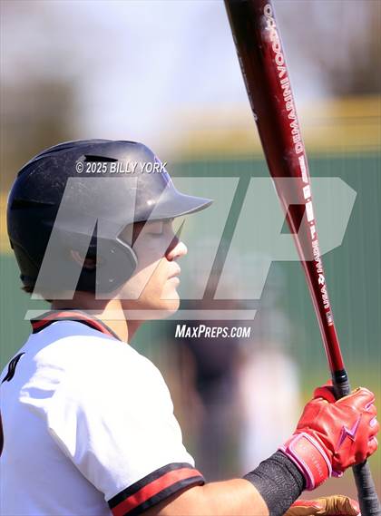 Thumbnail 1 in Scurry-Rosser vs Winnsboro photogallery.