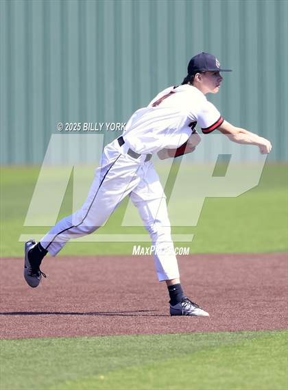 Thumbnail 2 in Scurry-Rosser vs Winnsboro photogallery.