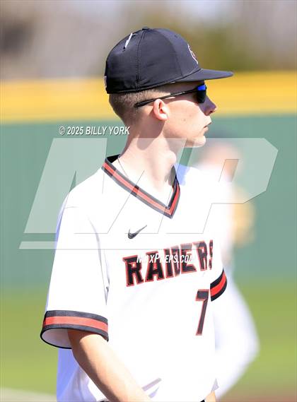 Thumbnail 2 in Scurry-Rosser vs Winnsboro photogallery.