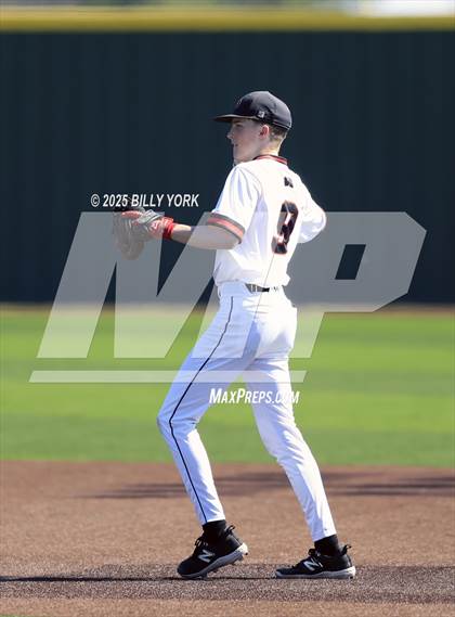 Thumbnail 1 in Scurry-Rosser vs Winnsboro photogallery.