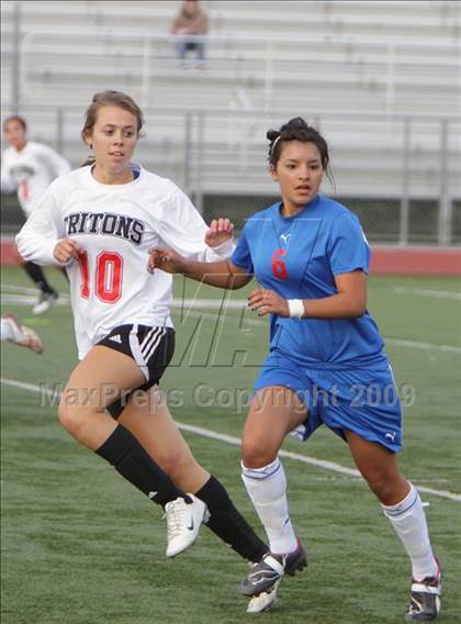 Thumbnail 3 in Buchanan vs. San Clemente (CIF D1 SoCal Regional Final) photogallery.