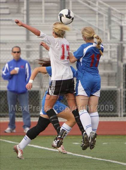 Thumbnail 3 in Buchanan vs. San Clemente (CIF D1 SoCal Regional Final) photogallery.