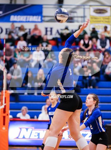 Thumbnail 2 in Cornwall Central vs. Wallkill (Section 9 Class A Final) photogallery.