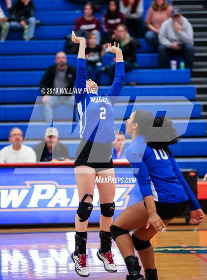 Thumbnail 1 in Cornwall Central vs. Wallkill (Section 9 Class A Final) photogallery.
