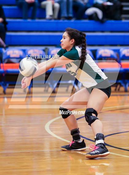 Thumbnail 2 in Cornwall Central vs. Wallkill (Section 9 Class A Final) photogallery.