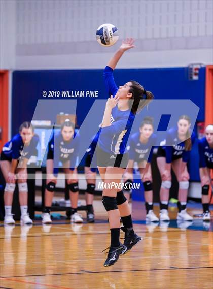 Thumbnail 2 in Cornwall Central vs. Wallkill (Section 9 Class A Final) photogallery.