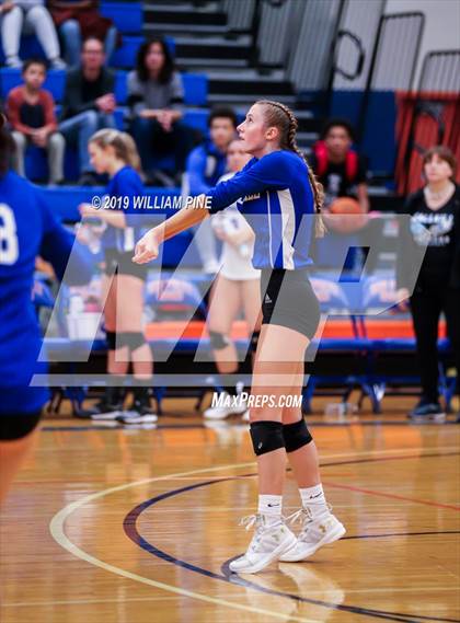 Thumbnail 2 in Cornwall Central vs. Wallkill (Section 9 Class A Final) photogallery.