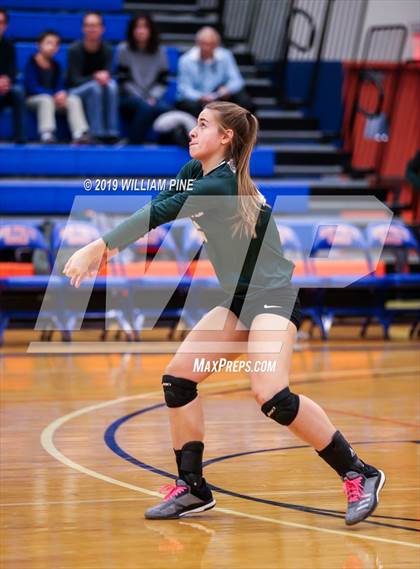 Thumbnail 1 in Cornwall Central vs. Wallkill (Section 9 Class A Final) photogallery.