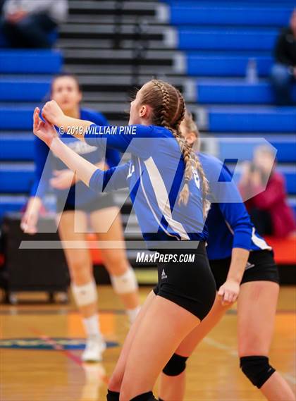 Thumbnail 1 in Cornwall Central vs. Wallkill (Section 9 Class A Final) photogallery.
