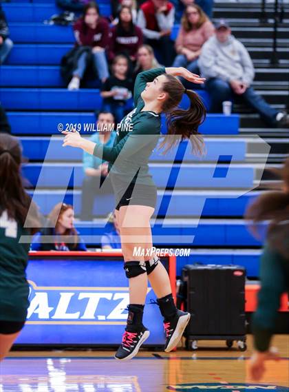 Thumbnail 1 in Cornwall Central vs. Wallkill (Section 9 Class A Final) photogallery.