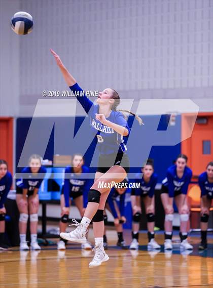 Thumbnail 1 in Cornwall Central vs. Wallkill (Section 9 Class A Final) photogallery.