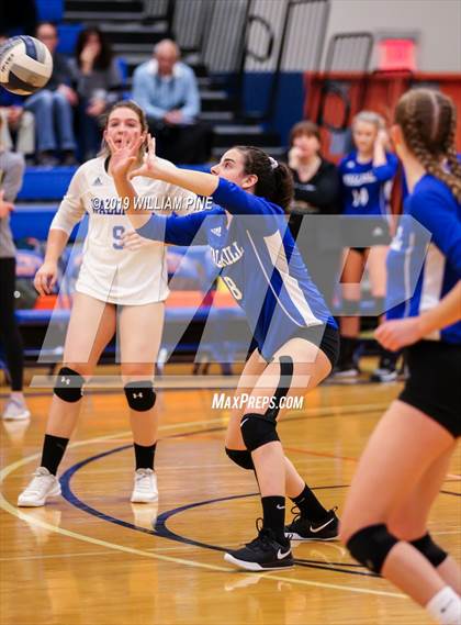 Thumbnail 2 in Cornwall Central vs. Wallkill (Section 9 Class A Final) photogallery.