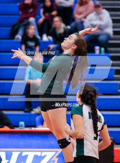 Thumbnail 1 in Cornwall Central vs. Wallkill (Section 9 Class A Final) photogallery.