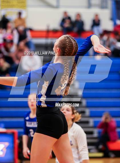Thumbnail 3 in Cornwall Central vs. Wallkill (Section 9 Class A Final) photogallery.