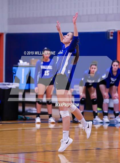 Thumbnail 2 in Cornwall Central vs. Wallkill (Section 9 Class A Final) photogallery.
